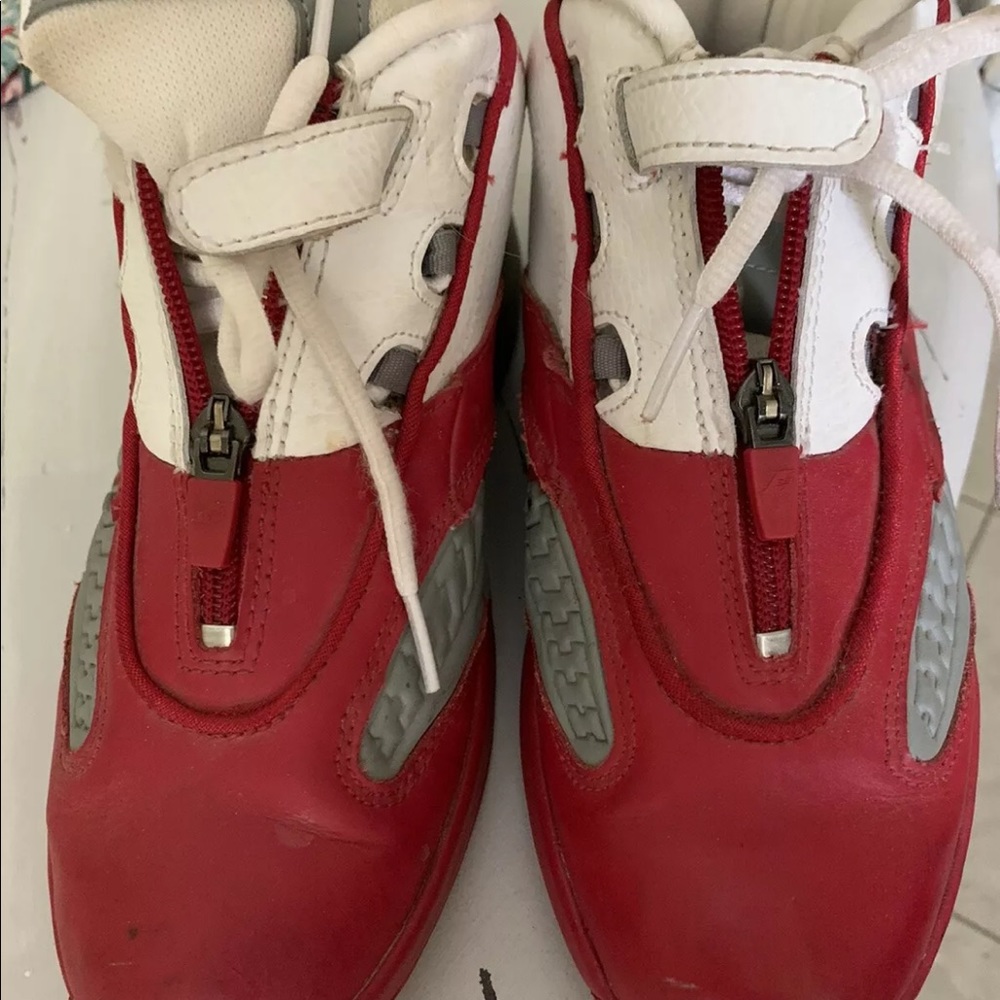 Kids iversons size 51/2